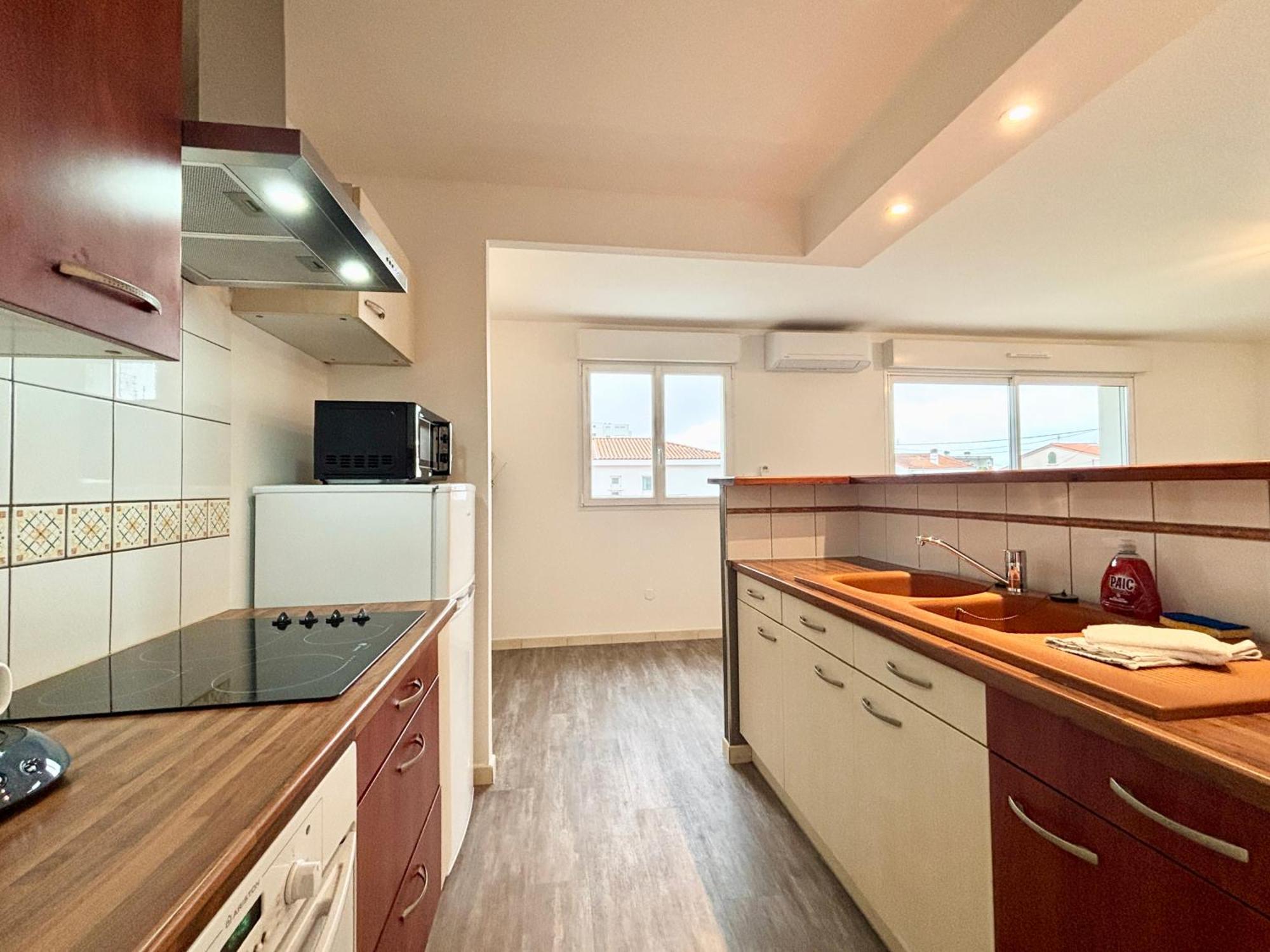 Le Rayonnant, Lumineux, Centre-ville Appartement *